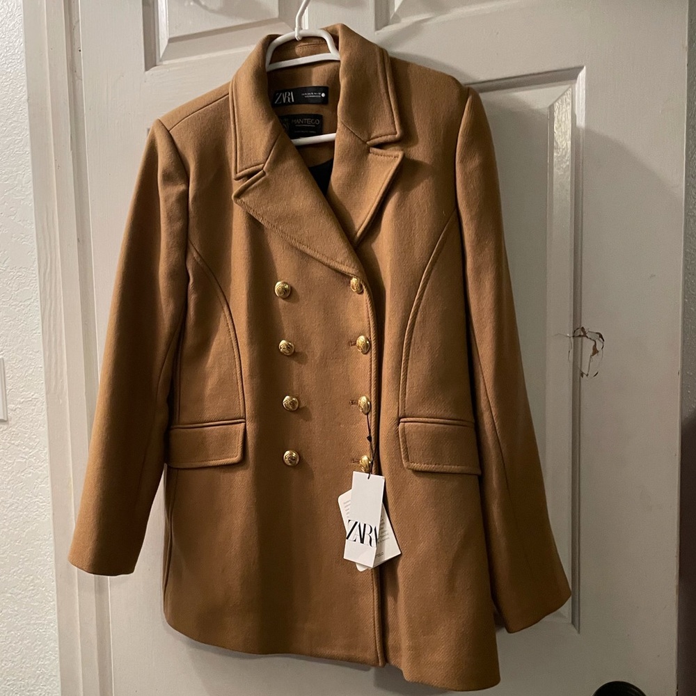 Zara coat - Picture 1 of 3